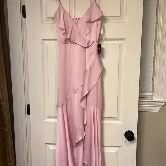 Women’s light pink spaghetti strip long dress from Express. Never worn - Picture 1 of 8